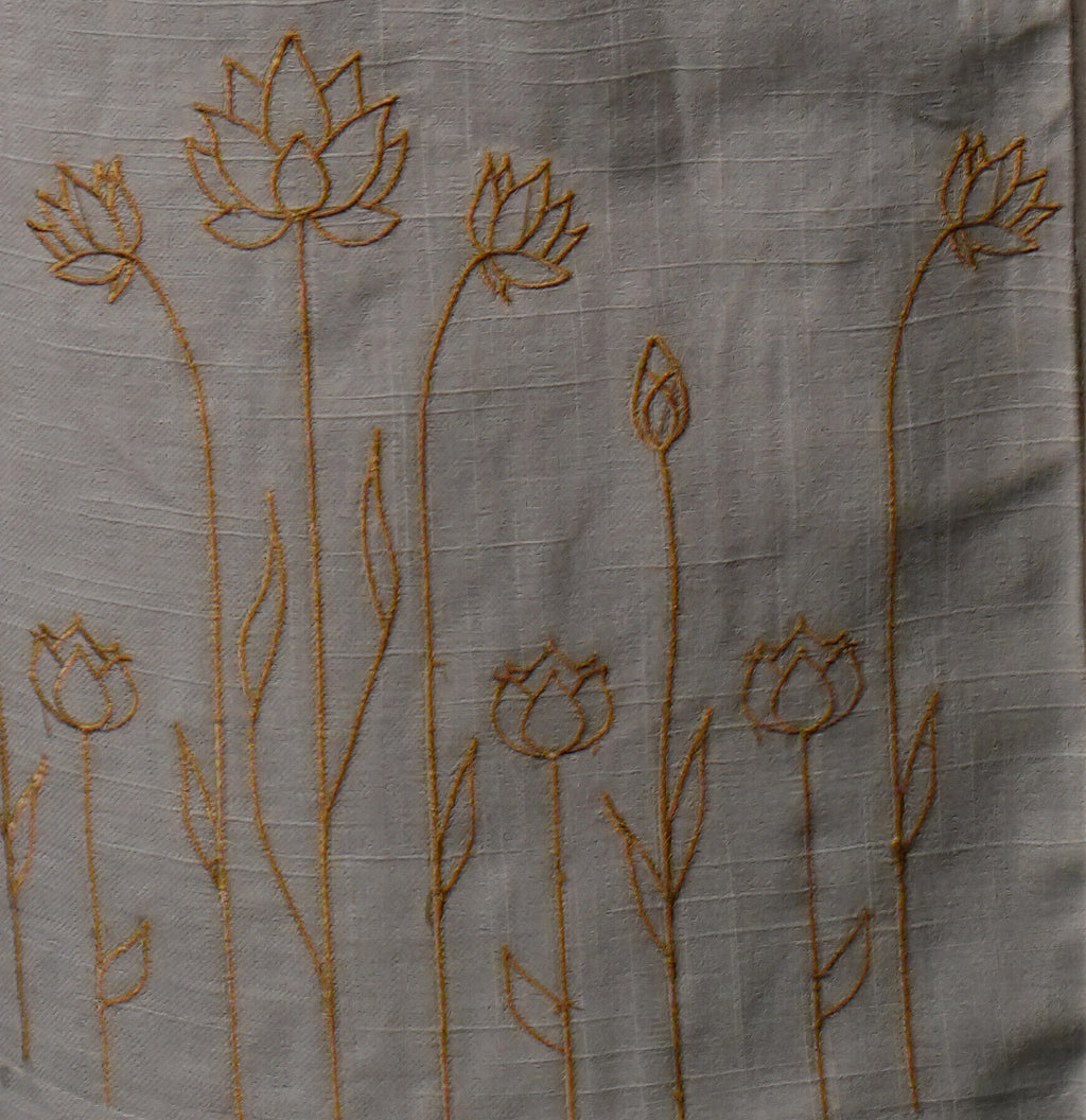 Lotus pants in Beige